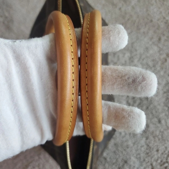 Louis Vuitton Turenne Monogram PM Brown Satchel - Picture 8 of 12